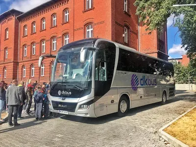 dk bus - wynajem autokarów i busów